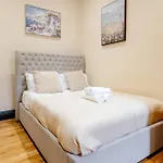 度假居 Mcdonalds House 10 Guests 10 Beds 15' Centre 爱丁堡