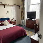 Konukevi Strathallan