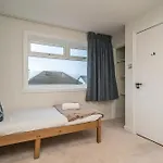 بيت للعطل Spacious 5-bed With Garden Parking - Pass The Keys