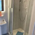 Konukevi Strathallan Edinburgh