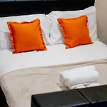 Mcdonalds House 12 Guests 10 Beds 15' Centre * Edimburgo