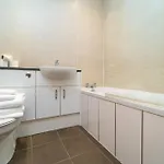 בית נופש Family Friendly 3br Townhouse With 6 Beds And Parking *
