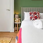 Stylish 2-bed Garden * Эдинбург