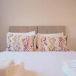 Fettes - Homely 2bd In Quiet Development إدنبرة