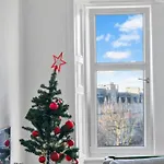 公寓 Bright 2 Bedroom Flat On Leith Walk *