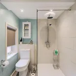 Snug 1 Bed In Edinburgh's Juniper شقة إدنبرة