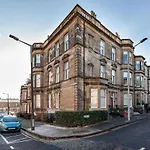 Victorian - Centre - Free Car Space * Edinburgh