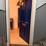 Luxurious Victorian 3 Bed Flat In The Heart Of *