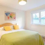 Tranquil 2 Bed Flat, Free Parking, Near Murrayfield & Centre * Edinburgh