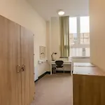 Joivy Meadows Park En-suite *