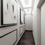 Near Transport - Hot Tub - Fireplace - Sleeps 2 Edimburgo