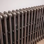 Victorian - Centre - Free Car Space