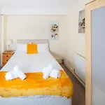 דירה Cosy Arthurs Seat View 4 Bdrm *