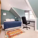 Luxury Family Flat In New Town * エディンバラ