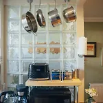 شقة Snug 1 Bed In Edinburgh's Juniper *