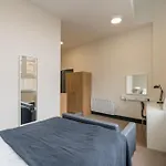 Joivy Meadows Park En-suite