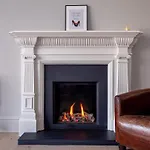 Victorian - Centre - Free Car Space *