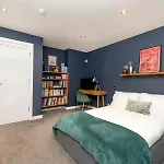 Apartament Chic 3-bedroom 2-storey House Near Centre With Free Parking Edynburg