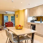 Dragon Luxury At Rutland Square Edimburgo