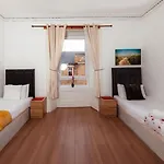Lovely 2 Bdrm Lejlighed *