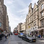Iconic Royal Mile アパート *