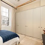 Luxury Family Flat In New Town アパート エディンバラ