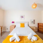 Cosy Arthurs Seat View 4 Bdrm Appartamento