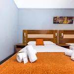 Calton Hill City-centre 3 Bdrm Эдинбург