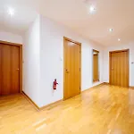 Weston's Penthouse Sleep 10, 8 Beds Free Parking * Edinburgh