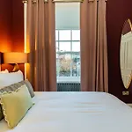 Dragon Luxury At Rutland Square Διαμέρισμα *