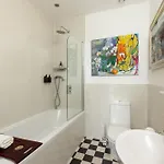 24 Royal Terrace