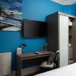 Hotell 24 Royal Terrace 4*