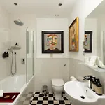 Hotell 24 Royal Terrace 4*