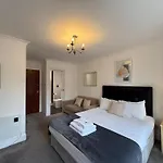 4 Royal Mile Flat Near Castle Edinburgh