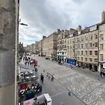 4 Royal Mile Flat Near Castle * Edinburgh
