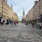Apartmán 3 Royal Mile Flat Near Castle