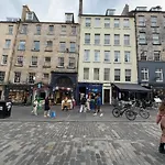 3 Royal Mile Flat Near Castle Apartmán *