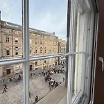 Parliament Square - Royal Mile Edimburgo