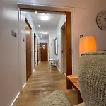 Holyrood With Parking & Lift Access Edinburgh