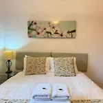 Holyrood With Parking & Lift Access Apartman *