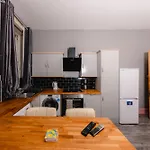 Lejlighed Relaxing 4 Bdrm Edinburgh