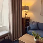 Peaceful Retreat - Quiet 1-bed