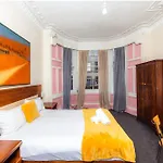 Relaxing 4 Bdrm Apartman