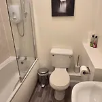 Grindlay Street Residence, 2 Bedroom, 2 Bathroom Close To Castle شقة إدنبرة