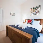 Gayfield Place