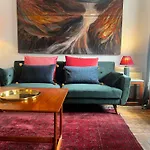 Apartamento Historic Near The Castle, 5 Min From Train Station