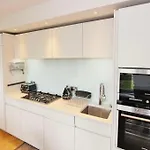 Stylish 2br In Quartermile Balcony & Garden View Апартаменты Эдинбург