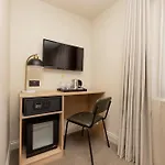 Joivy Royal Mile Hotel *