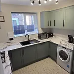 Prázdninový dům Contractor Family Hoole Private Hottub *