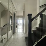 度假居 Luxury Waterfront Retreat For Groups 爱丁堡